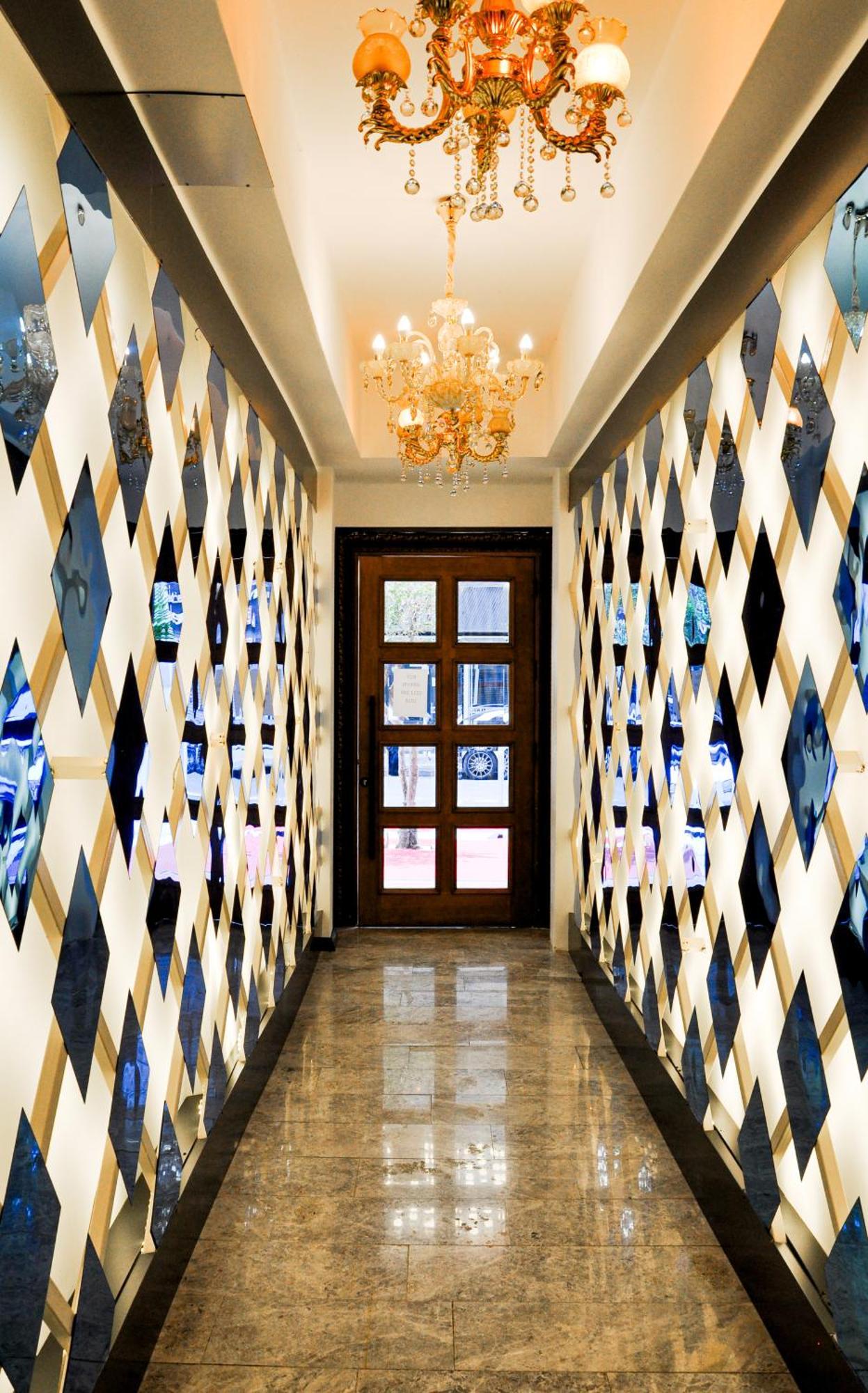 The Royals Hotel Izmir Exterior foto