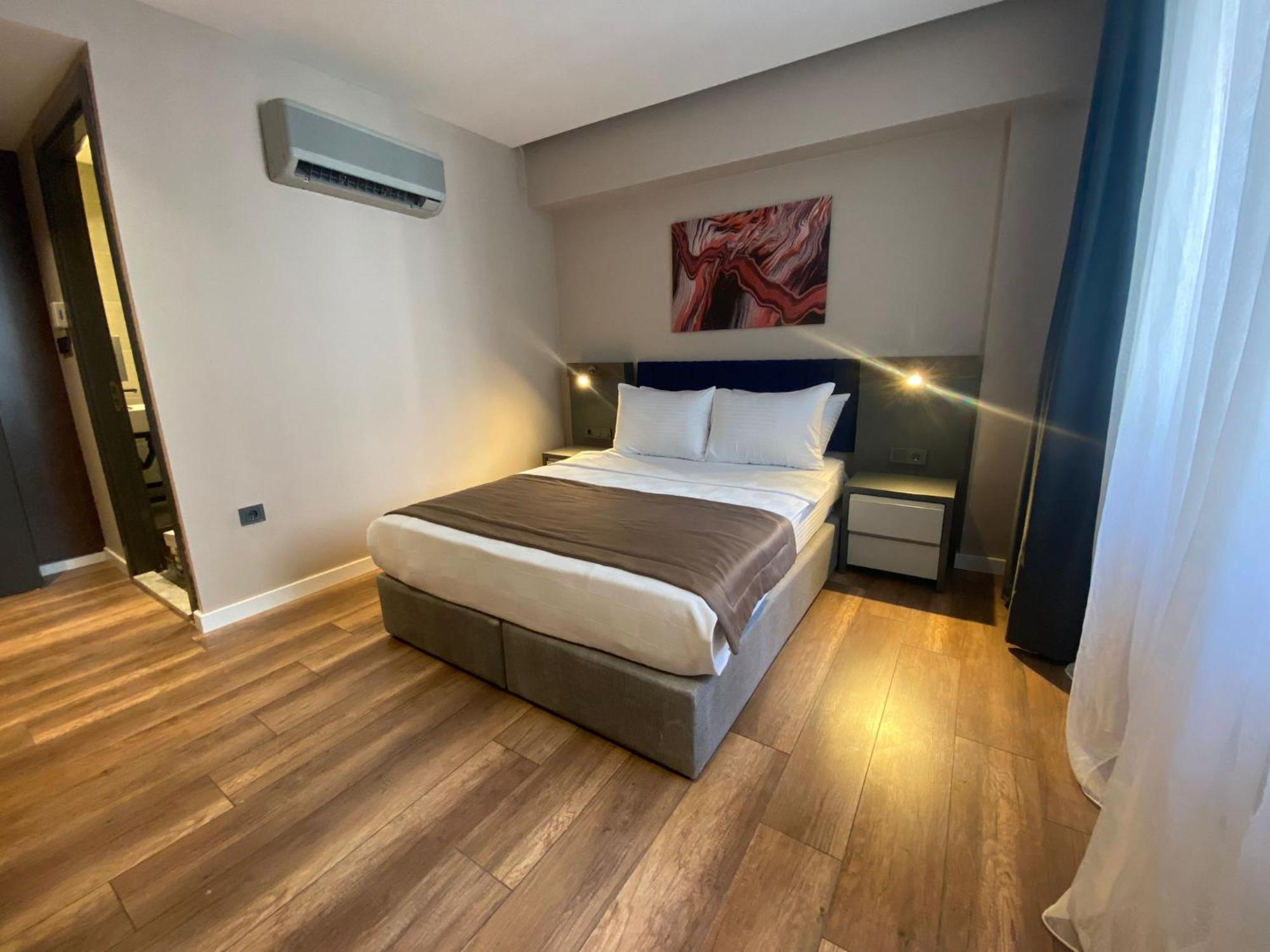 The Royals Hotel Izmir Exterior foto
